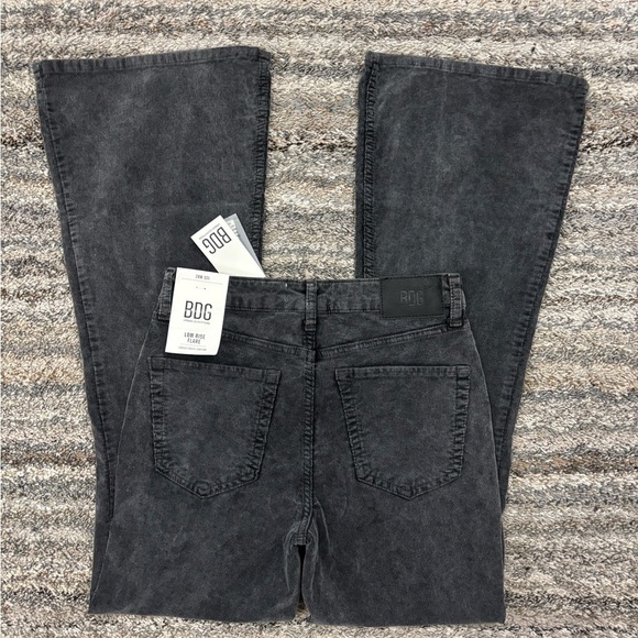 Urban Outfitters BDG Low Rise Flare Jeans Sz 28Wx32L NWT | BDG Flare Jeans NEW - - Picture 8 of 13
